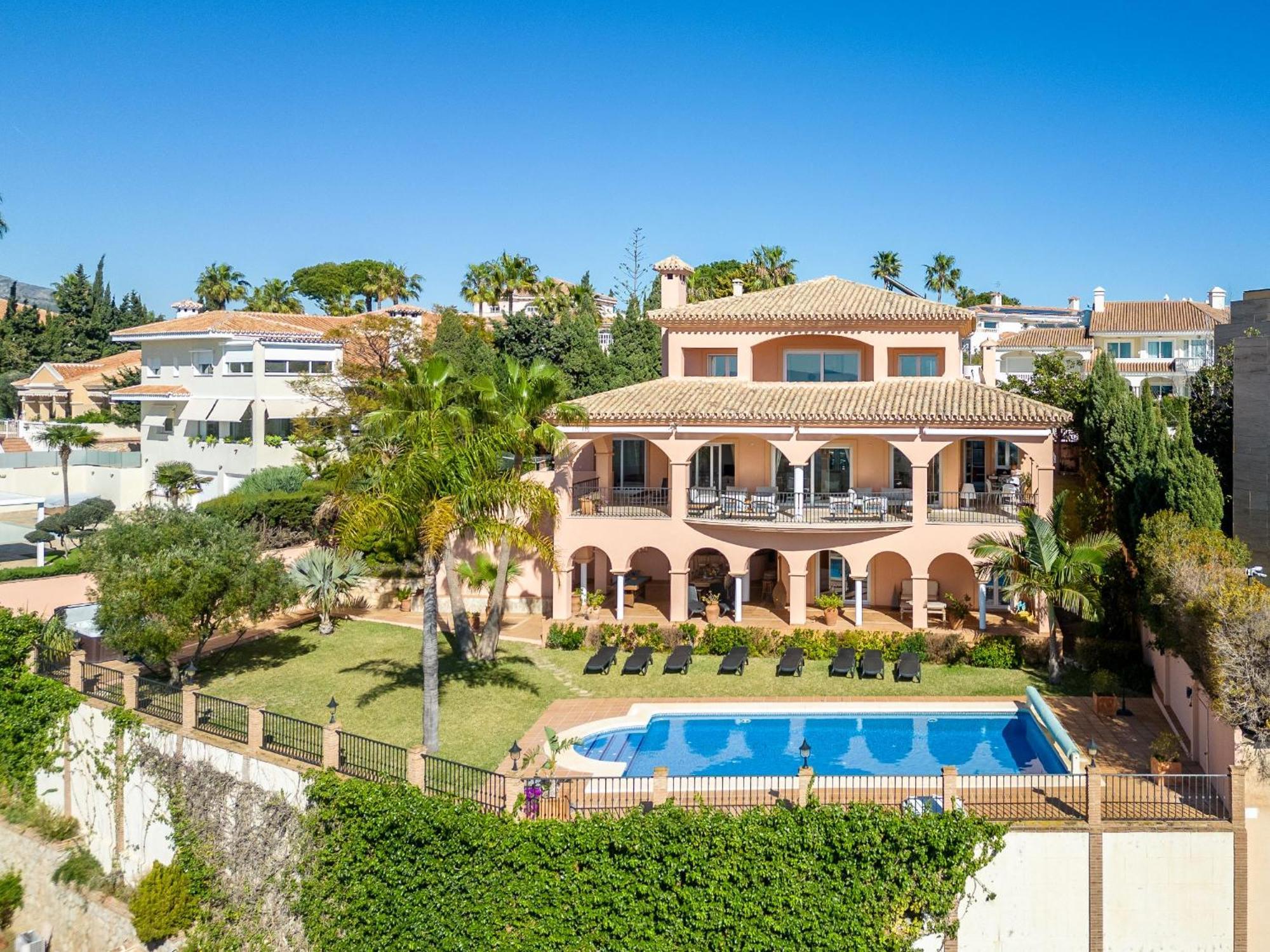 בנאלמדנה Beachside Villa With Panoramic Sea Views מראה חיצוני תמונה