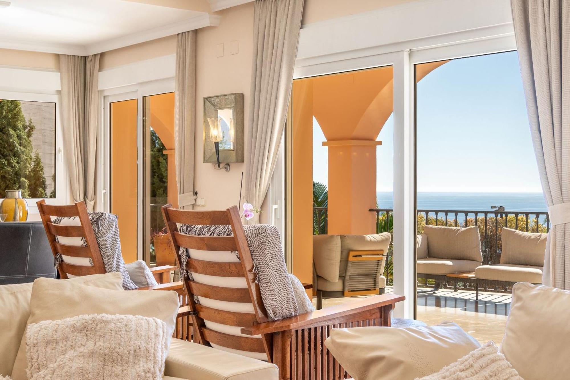 בנאלמדנה Beachside Villa With Panoramic Sea Views מראה חיצוני תמונה