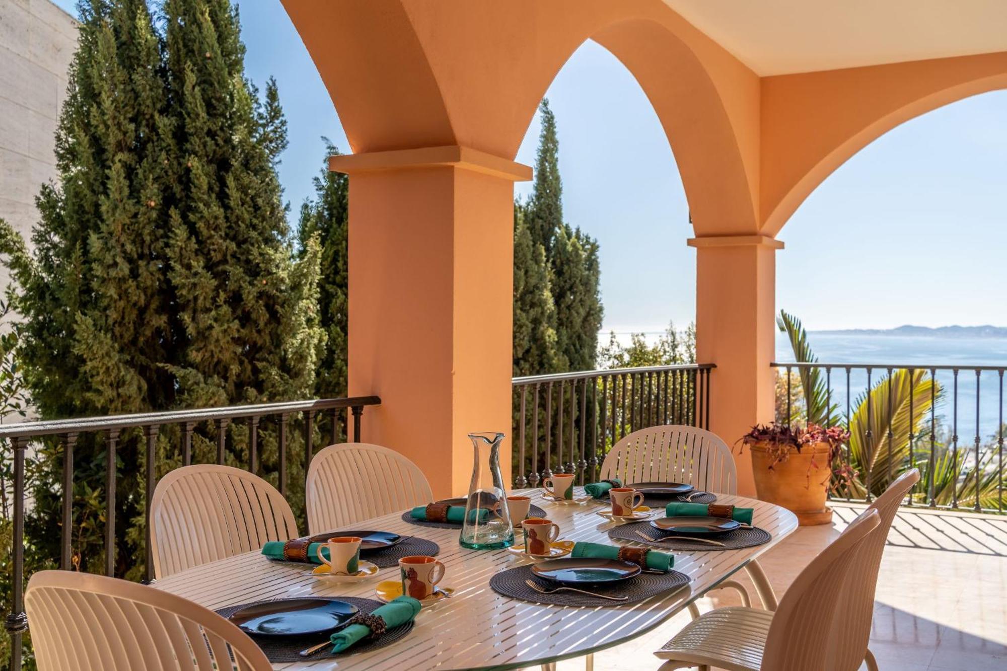 בנאלמדנה Beachside Villa With Panoramic Sea Views מראה חיצוני תמונה